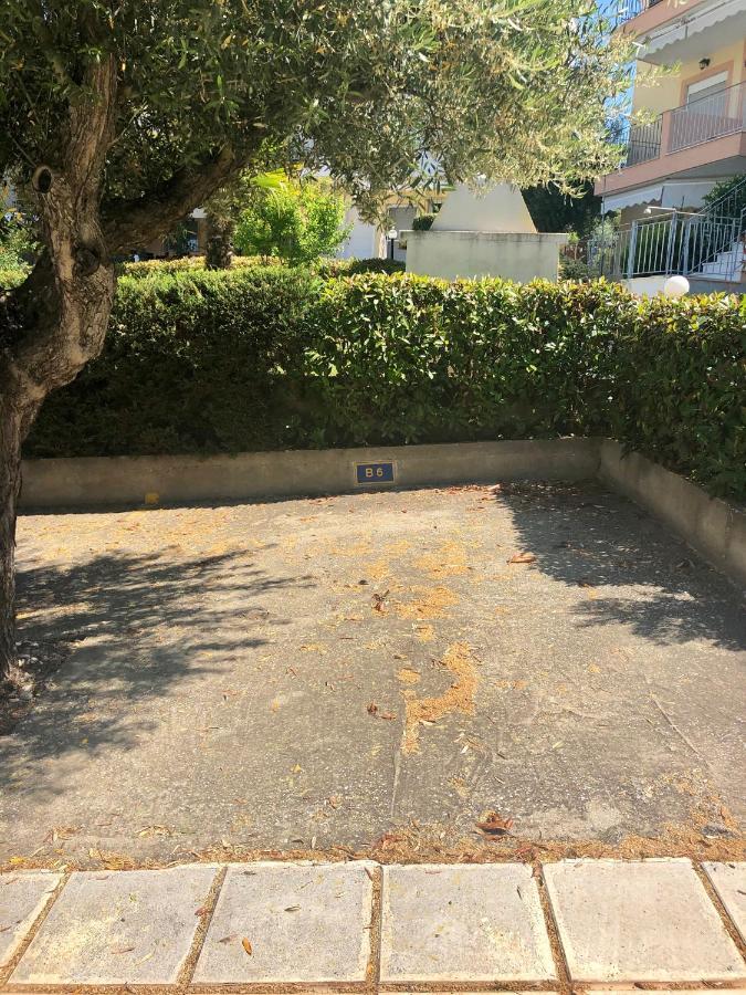 Gerakini 2Br Apt With Shared Pool מראה חיצוני תמונה
